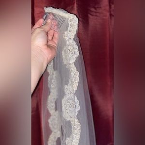 David’s Bridal Wedding veil